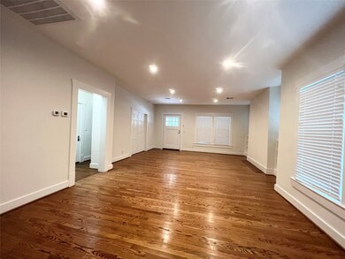 1540 Sul Ross St, Houston, TX 77006 - photo 7
