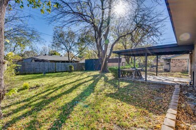 2705 Linda Dr, Ennis, TX 75119 - photo 5