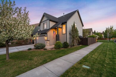 20109 Carson Creek Ct, Bend, OR 97702 - photo 2