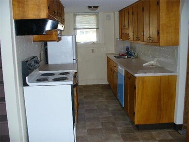 185 West St unit 1, Ludlow, MA 01056 - photo 6