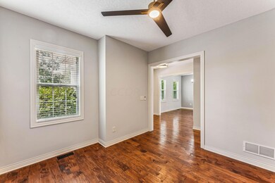 50-web-or-mls-5018-butterworth-green-dr
