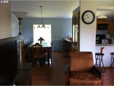 Living Room/Dining Room