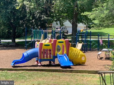 1608 Comanche Rd, Arnold, MD 21012 - photo 2