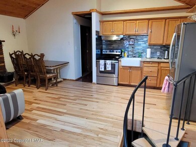 9491 Juniper Dr, Tobyhanna, PA 18466 - photo 3