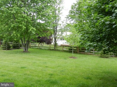 12628 Thunder Chase Dr, Reston, VA 20191 - photo 7