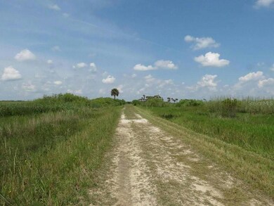 0 NW 304th unit Lot M MFRG5090060, Okeechobee, FL 34972 - photo 6