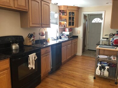 130 Randall St, Worcester, MA 01606 - photo 2