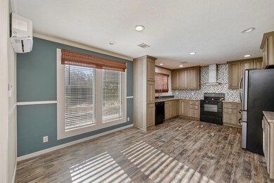 13-web-or-mls-331 Violet Ln-10