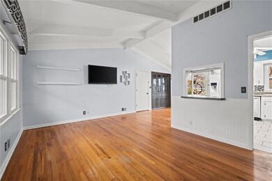 7413 Larsen Ln, Shawnee, KS 66203 - photo 6