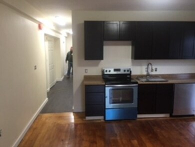 555 Park Ave unit 1, Worcester, MA 01603 - photo 4