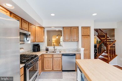 2469 Warm Spring Way, Odenton, MD 21113 - photo 6