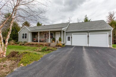Oversized 2-car garage