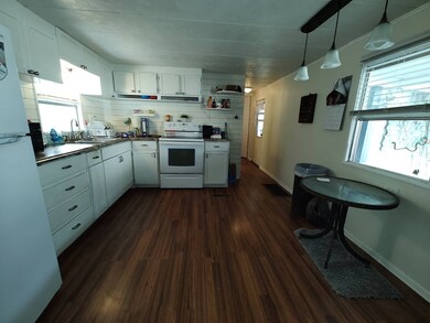 601 Starkey Rd unit 303, Largo, FL 33771 - photo 4