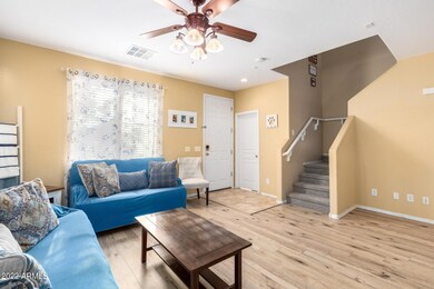 Joseph Way Livingroom