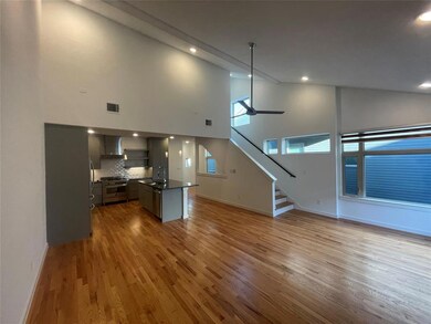 2204 Chunk Ct, Dallas, TX 75206 - photo 4