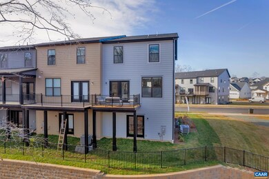 1816 Fowler St, Charlottesville, VA 22901 - photo 4