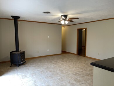 7610 Rolling Fork Ln, Houston, TX 77040 - photo 5