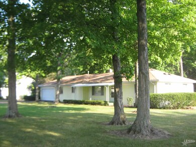 336 E Dustman Rd, Bluffton, IN 46714 - photo 3