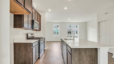 unlisted-address, Mundelein, IL 60060 - photo 3