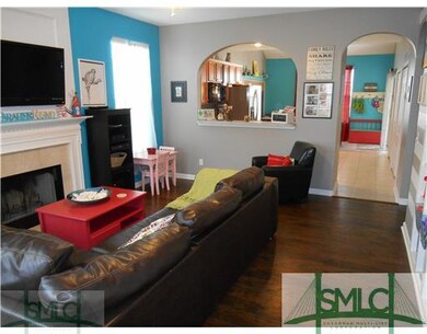 Living Room. Beautiful hardwood floors in living r