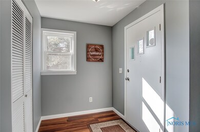 1309 Douglas Pkwy, Findlay, OH 45840 - photo 3