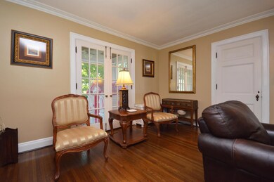 Living room 2