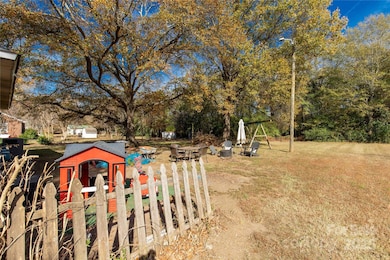 1138 Deas St, Rock Hill, SC 29732 - photo 5