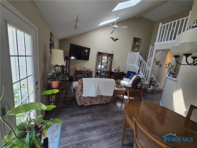 2206 Farm View Ct unit 2206, Toledo, OH 43615 - photo 7