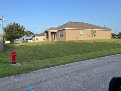 889 SW Mccracken Ave, Port St. Lucie, FL 34953 - photo 4