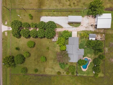 Expansive front yard