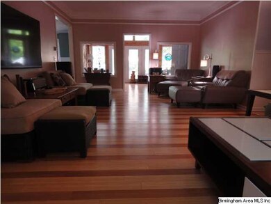 Large great room.  Bamboo flooring, ceiling fans, 