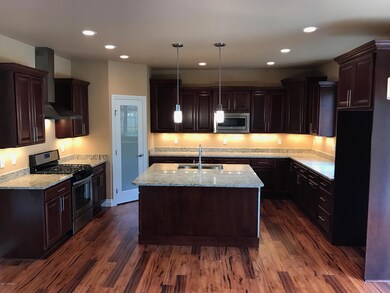 Gourmet Island Kitchen