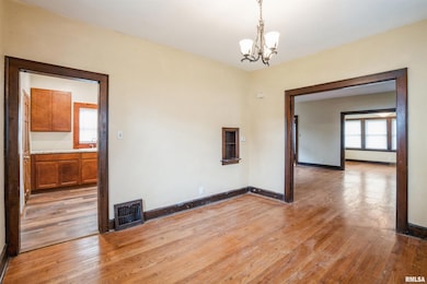 742 7th Ave S, Clinton, IA 52732 - photo 7