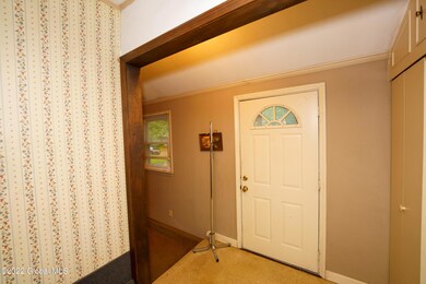 178 Brevator St, Albany, NY 12206 - photo 5