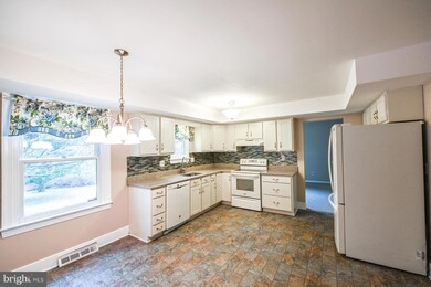 1099 Birnam Place, West Chester, PA 19380 - photo 5