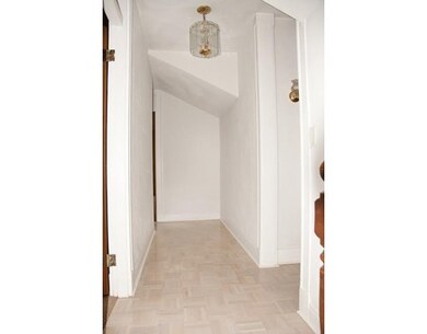 61 Dartmouth St unit 2, Somerville, MA 02145 - photo 4