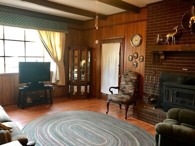 443 E Church St, Mount Vernon, GA 30445 - photo 3