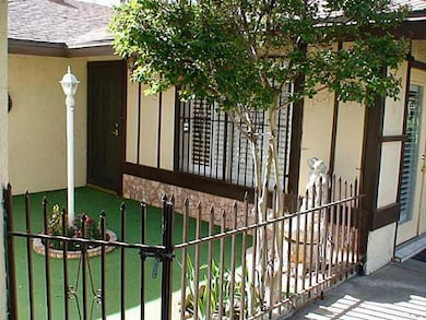 10606 Park View Cir, El Paso, TX 79935 - photo 4