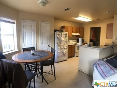 822 Sagewood Trail unit 822, San Marcos, TX 78666 - photo 3