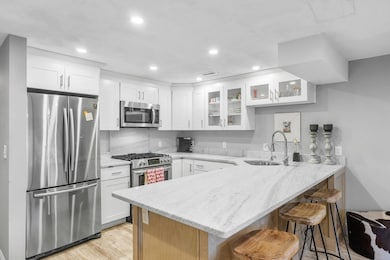 115 Mill Pond, North Andover, MA 01845 - photo 2