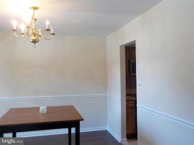 111 Oak Dr, Stafford, VA 22554 - photo 2