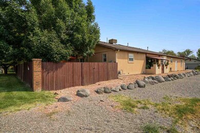 1533 Crest View Way unit 13, Grand Junction, CO 81506 - photo 3