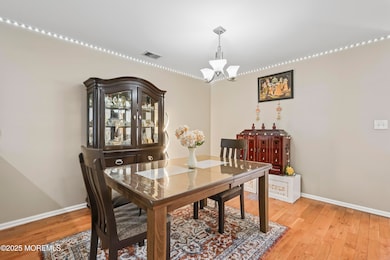 172 Windsong Cir, East Brunswick, NJ 08816 - photo 3