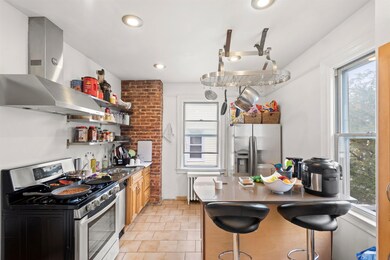 51 Potter Place, Weehawken, NJ 07086 - photo 2