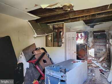 1815 Lemmon St, Baltimore, MD 21223 - photo 4