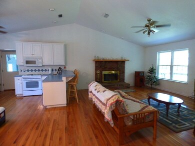 57 Swirl Ln, Crawfordville, FL 32327 - photo 2