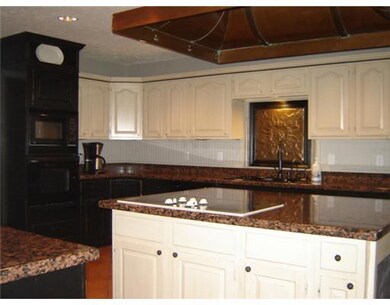 100 Villere Place, Destrehan, LA 70047 - photo 4