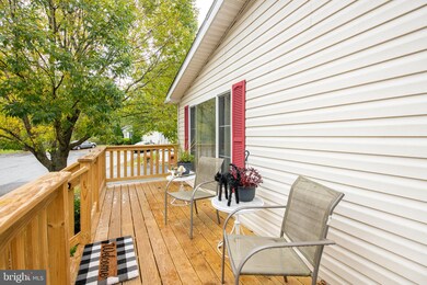 19 Rosewood Ln, Phoenixville, PA 19460 - photo 5