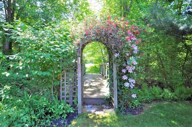 1677 Bedford St, Bridgewater, MA 02324 - photo 3