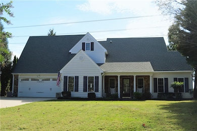 192 Walker Point, Seneca, SC 29672 - photo 2